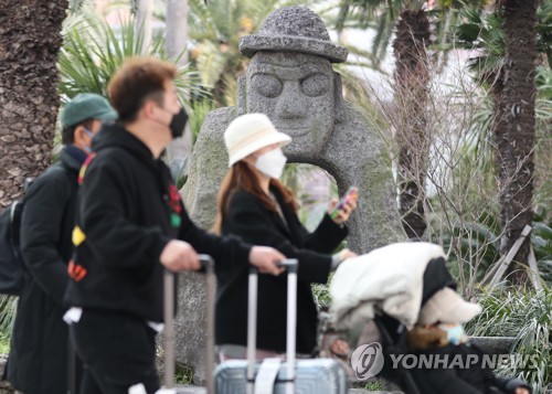 '신종코로나 막아라'…제주 무사증제도 시행 18년만에 중단