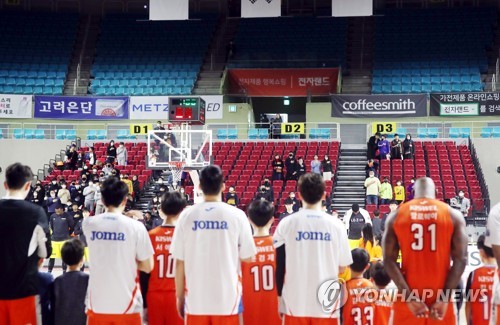 프로농구·프로배구, 신종코로나 '악재'…흥행 악영향 차단 고심