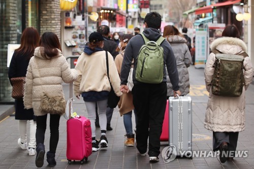 "중국여행자 STOP"…한국도 '전면적 입국금지' 단계 밟을까