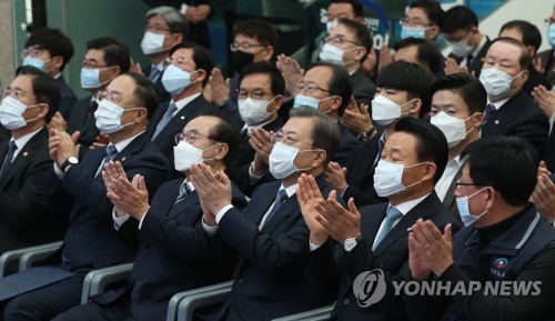 대통령 참석 행사장에 체온 37도 넘는 내빈…참석 제지 당해(종합)