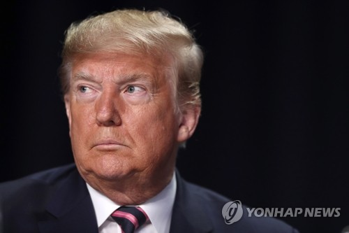 트럼프, 일본산 티타늄스펀지 수입 규제 않겠다며 대북공조 거론
