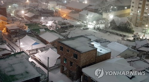 강원 대설특보 해제…동해 18㎝, 삼척 14.6㎝ 쌓여