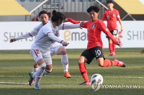 "전체 경기력은 답답"…A매치 58호 골에도 웃지 않은 지소연