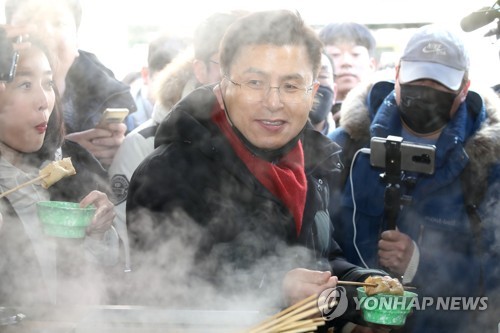 아직도 안 만난 황교안·유승민…회동 성사 가능할까