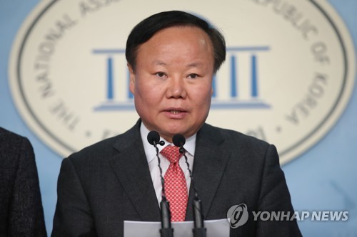 한국당 "법인세 5%p 인하…종부세 완화, 대출규제 폐지"