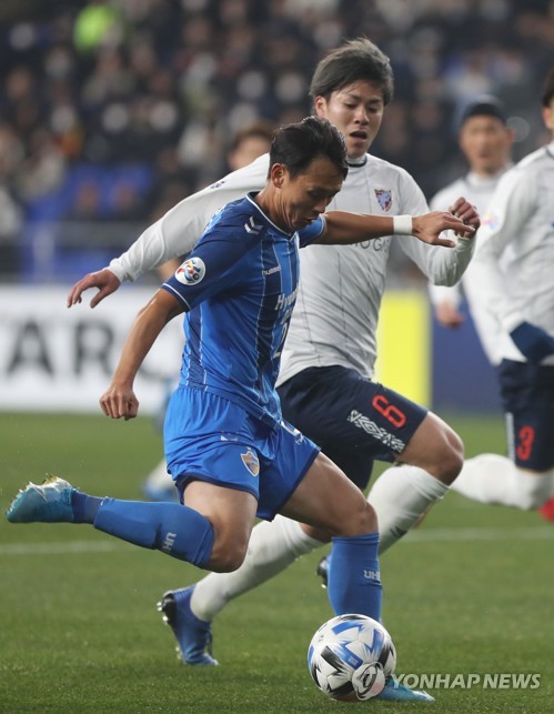 새 시즌 첫걸음 울산, 자책골 덕에 FC도쿄와 1-1 무승부