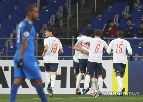 새 시즌 첫걸음 울산, 자책골 덕에 FC도쿄와 1-1 무승부