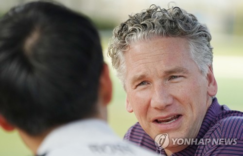 세인트루이스 단장 "김광현, 유니폼 팔려고 영입한 것 아니다"