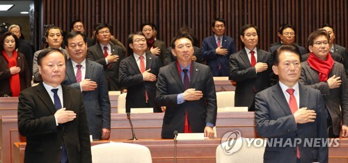 한국당 이종명, 미래한국당으로…여상규도 합류 가능성