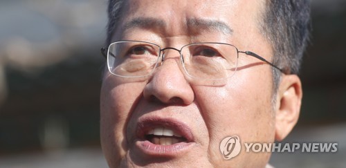 양산 찾은 홍준표 "총선, 문재인 정권 심판하는 선거"