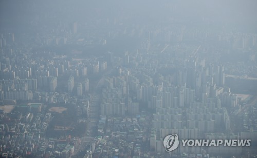 주말 불청객 미세먼지…내일 수도권·충남·세종에 비상저감조치