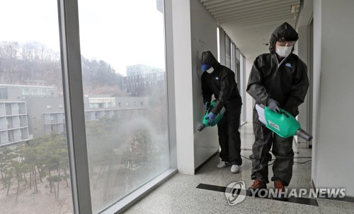 전남 중국인 유학생 11개 대학 400명…입국 직후 기숙사 격리