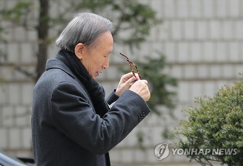 이명박, 2심 징역 17년·350일 만에 재구속…"책임 저버려"