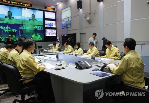 정 총리 "TK 확진자 급격 증가…즉각 차단이 절체절명 과제"