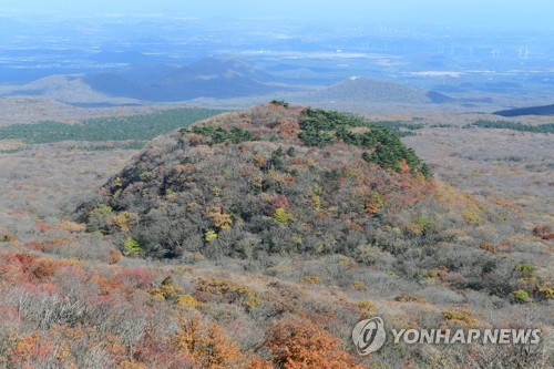 한라산공원 '돌오름' 제주서 가장 젊은 화산기록…2천600년 전