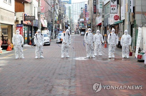 경북 신천지 교인 전수조사서 84명 유증상…집단시설 근무 77명