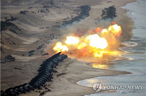 김정은, 어제 인민군 합동타격훈련 지도…"전투력 강화"(종합)