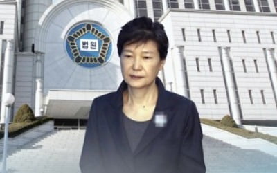 '박근혜 석방논의 옳지않아' 56.1%, '석방해야' 39.3%