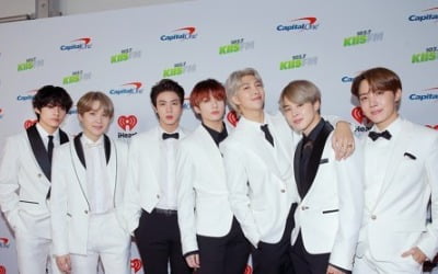 BTS 키워낸 빅히트 몸값 최소 2조…상장땐 단숨에 '엔터 대장주'