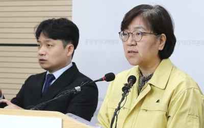 정부 "코로나19 지역사회·의료기관 감염 차단에 집중"