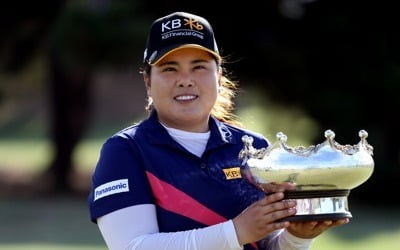 20승 박인비, LPGA 투어 상금·올해의 선수 부문 1위