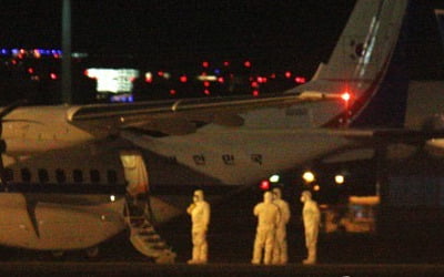 귀국 日크루즈 승객들, 인천공항 격리시설 도착…의심증상 없어