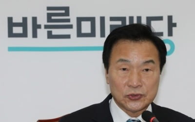 손학규 "24일 바른미래당 대표 사퇴…평당원으로 백의종군"