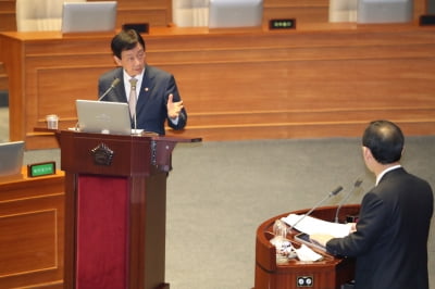 진영, '中서 입국한 한국인이 코로나 원인' 박능후 주장에 "어떤 근거도 없다"