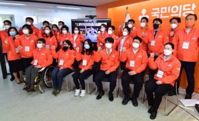 국민의당 비례대표 후보들 "꼼수 위장정당 한국당·시민당 해산하라"