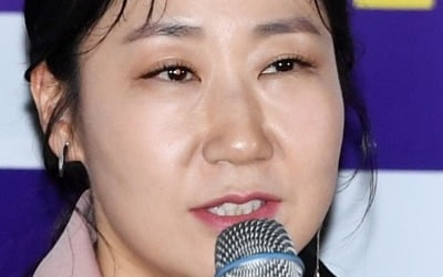 라미란 내레이터 참여 '무엇이 학교를 바꾸는가' 진정한 공교육 의미 되새긴다