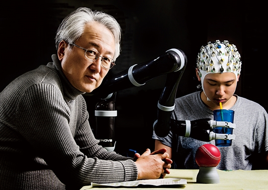 “AI 시대에 한발 늦은 한국…제조업 기술에 특화한 ‘선택과 집중’ 필요”