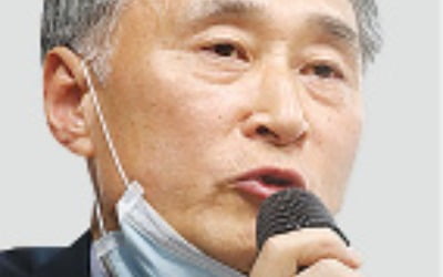 "코로나, 메르스처럼 종식 못시켜…장기화 가능성"