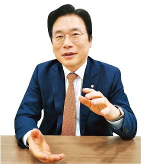 권준명 무궁화신탁 사장 "자본력·역세권 '기준' 신사업 수주…소액 담보신탁 특화 "