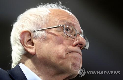 마침내 웃은 바이든 "여러분이 날 되살렸다…우린 쌩쌩하다"(종합)