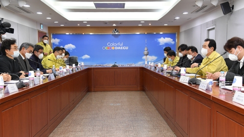 정총리 "우려했던 것보다 훨씬 심각한 상황…특단의 노력 필요"