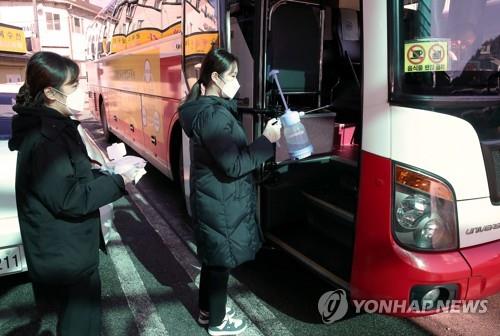 '코로나19 막아라'…충북 버스 운행 잇따라 축소·중단
