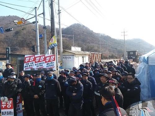 '직접고용 갈등' 마니커-화물근로자, 정상화에 합의