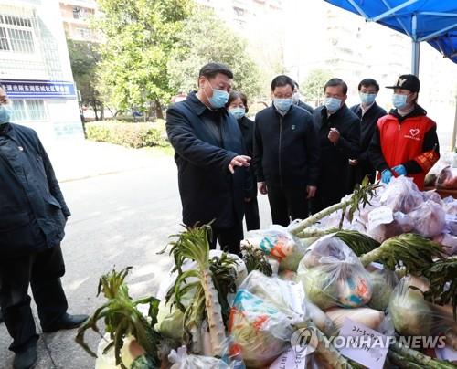 "시진핑, 세계혼동 속 안정 과시…서사 뒤집어"