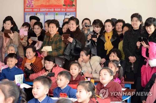 북한은 지금 '교육개혁' 중…본보기학교 건설 가속화