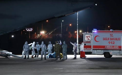 터키 코로나19 환자 6명으로 늘어…"한국 등 14개국발 입국금지"