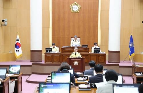 '전주'이름 달고 온라인 지식백과 등재된 '재난 기본소득'