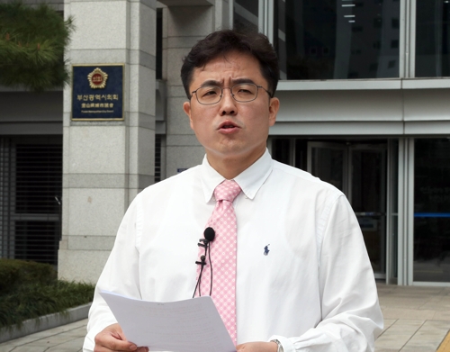 미투 의혹 공천 취소 김원성 "음해·모략이다" 반발(종합)