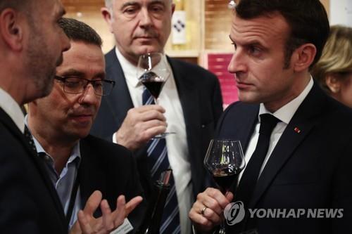 코로나 공식 생필품…벨기에 감자튀김·프랑스는 와인