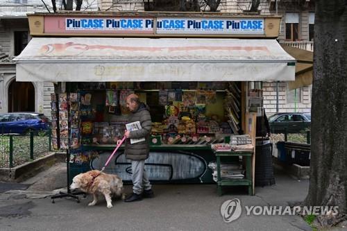 코로나 공식 생필품…벨기에 감자튀김·프랑스는 와인