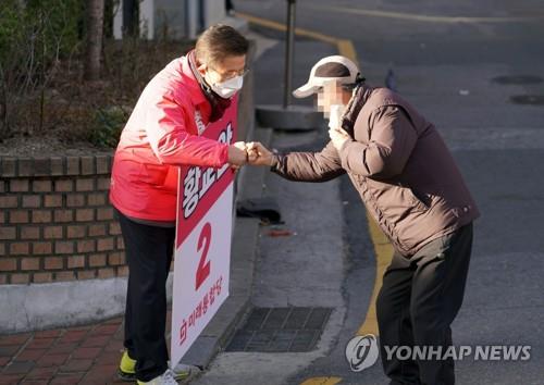 황교안 "공천혼란 근원은 괴물 선거법…총선서 심판해야"