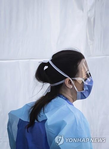 캐나다, 코로나19 의료용품 위해 제조업 설비 전환키로