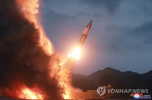 '북한판 에이테킴스' 2발 발사 가능성…요격 어렵게 변칙기동