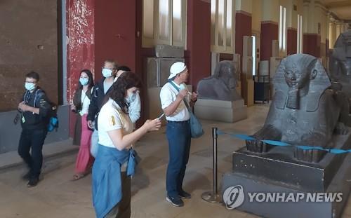 이집트, 코로나19 확진자 300명 육박…피라미드 등 관광지 폐쇄