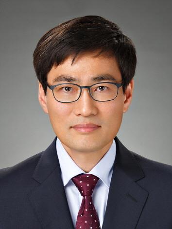 문체1차관에 오영우 임명…청와대 공직기강비서관 이남구(종합)