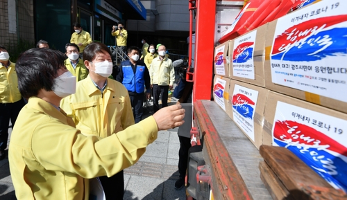 '코로나19 극복 도움' 대구·경북에 연일 이어지는 온정